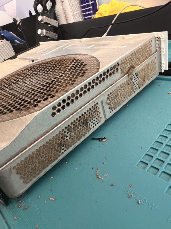 Nettoyage complet, Xbox One S, à Bellegarde près de Nîmes