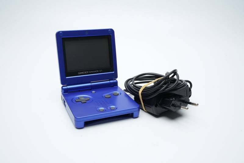 Réparation et Modding GameBoy Advance SP à Nîmes : L'écran IPS pour un passionné de Jonquières